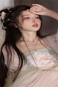 世人皆为可怜人