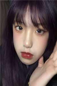 穿成炮灰女主后引诱了疯批暴君珩