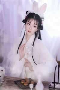 用魔法打败魔法的AI思维本质是指