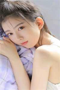 太子登基立了侧妃为后
